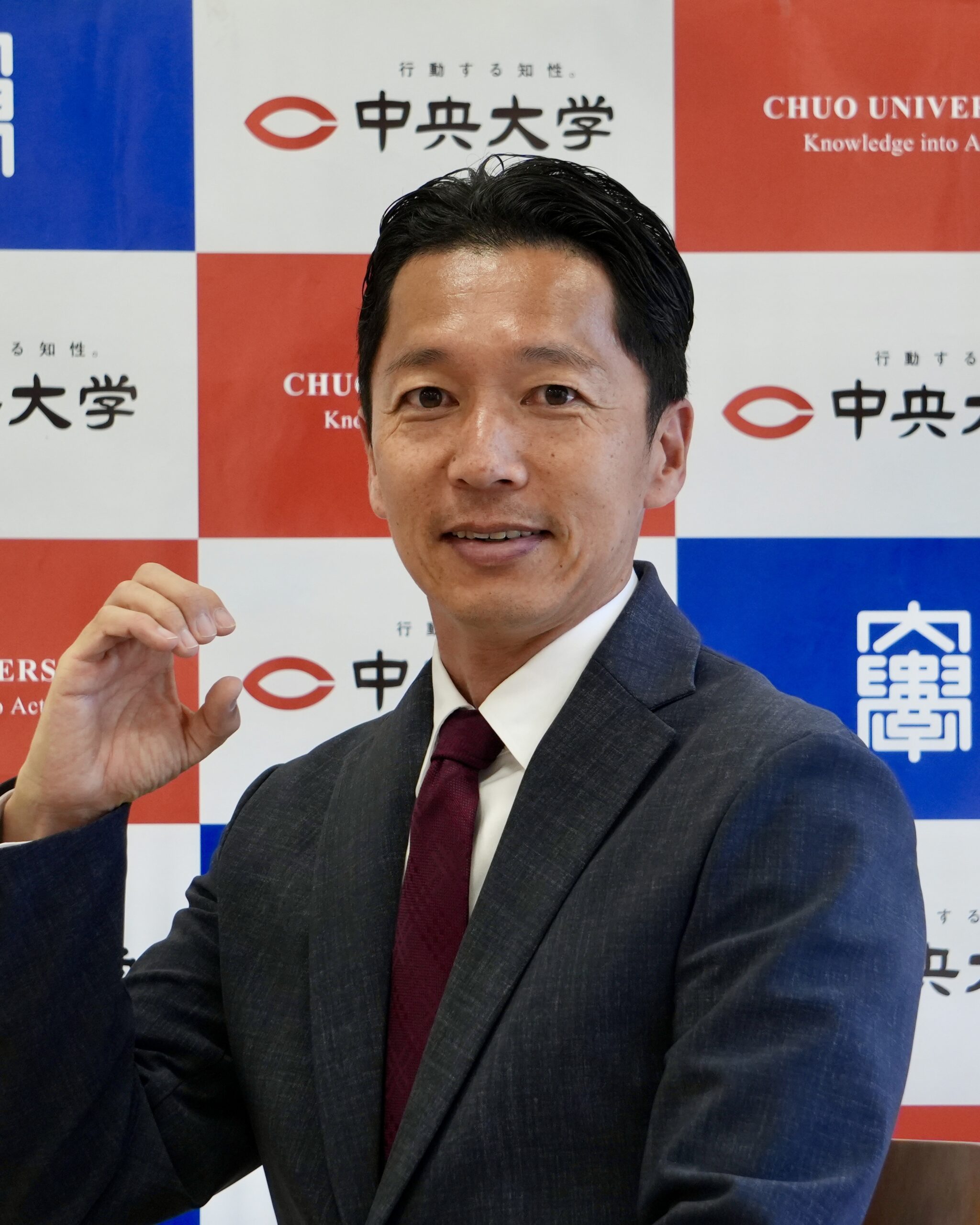 藤原　正和　　【　駅伝監督　】