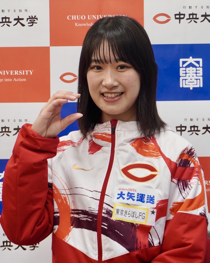 佐藤 優奈(1年)