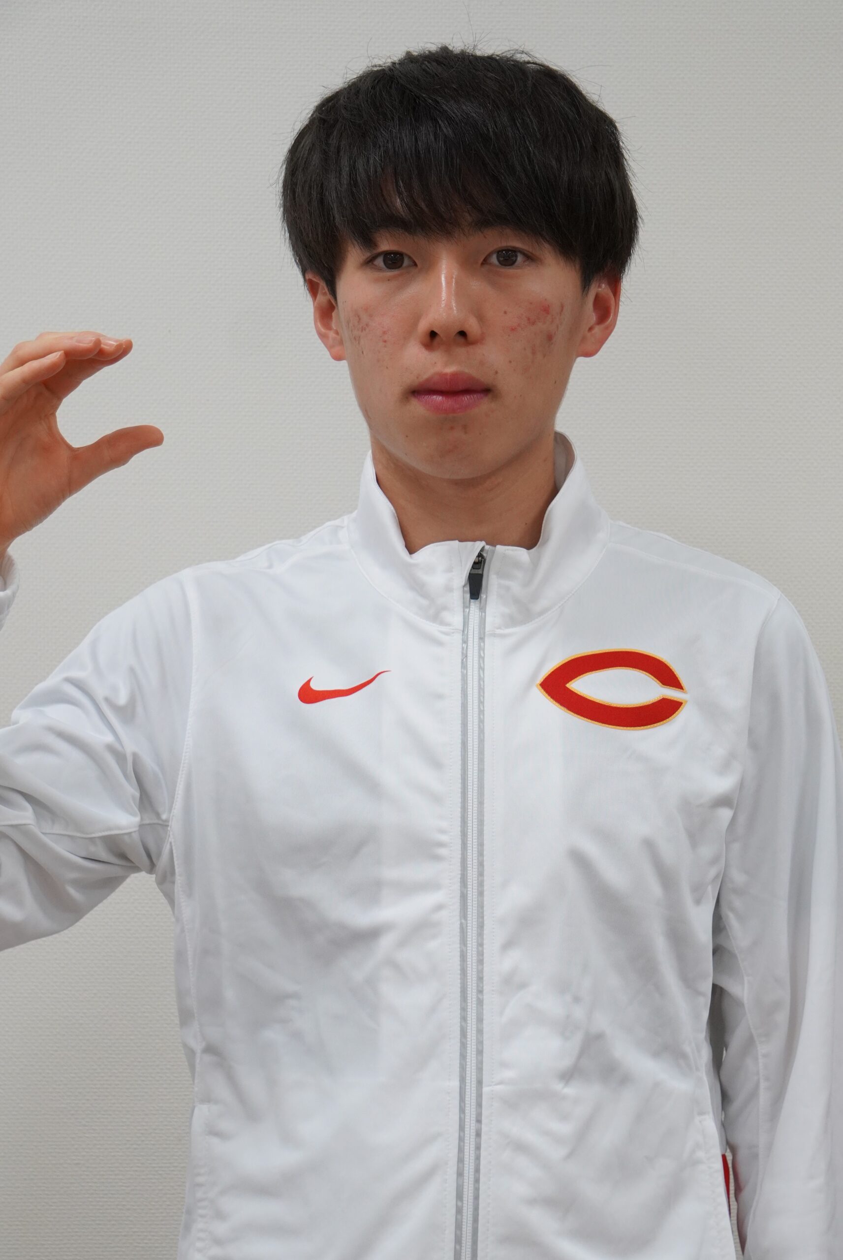 羽藤 隆成