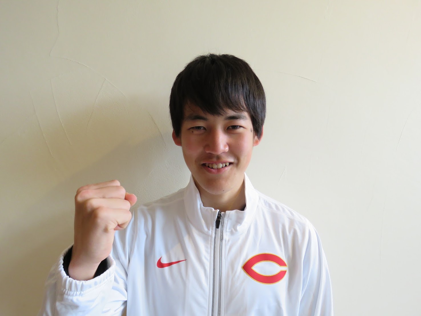 二井 康介