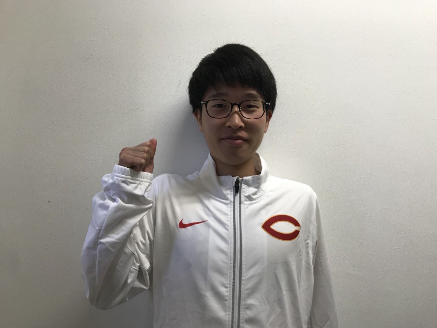 岸 俊樹