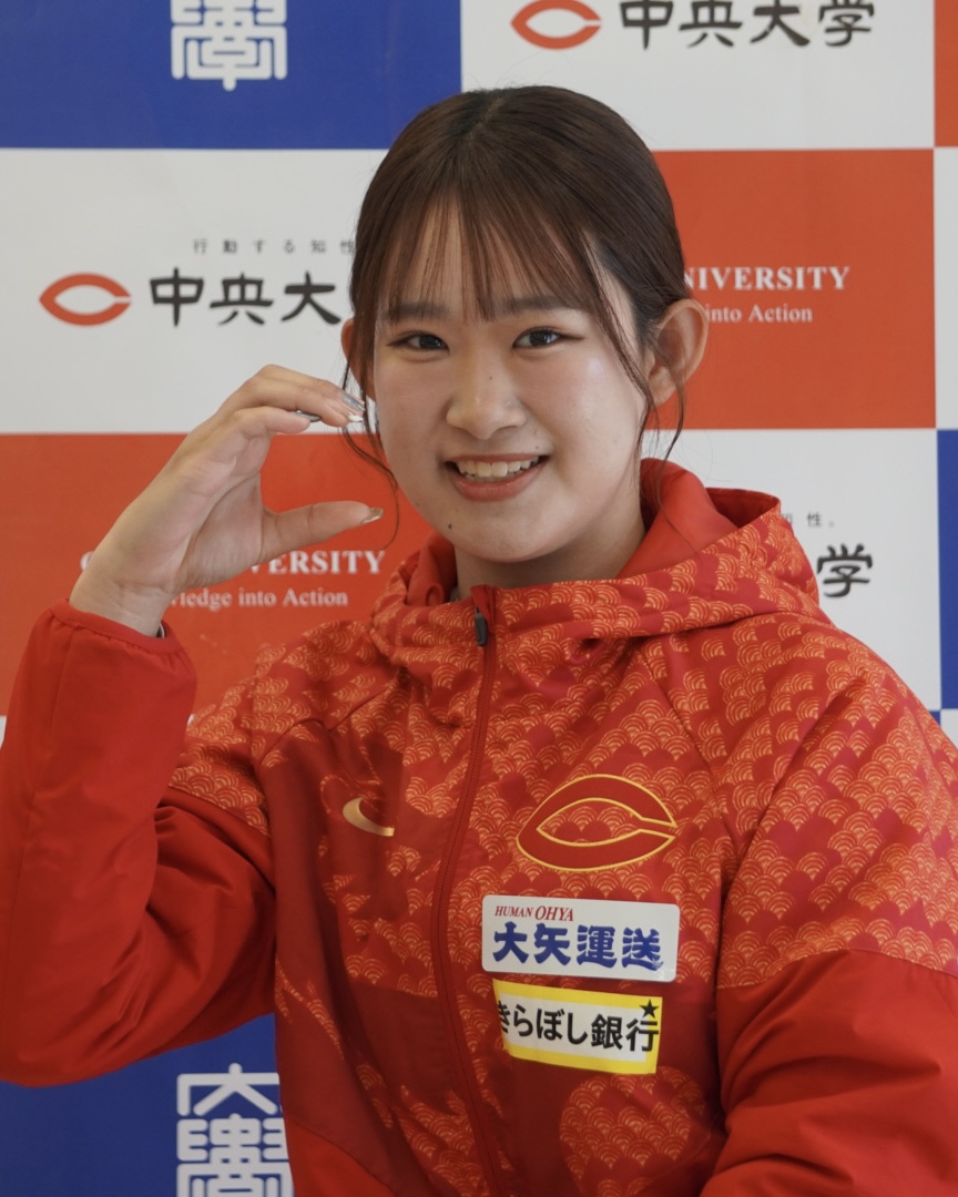 佐藤 優奈(2年)