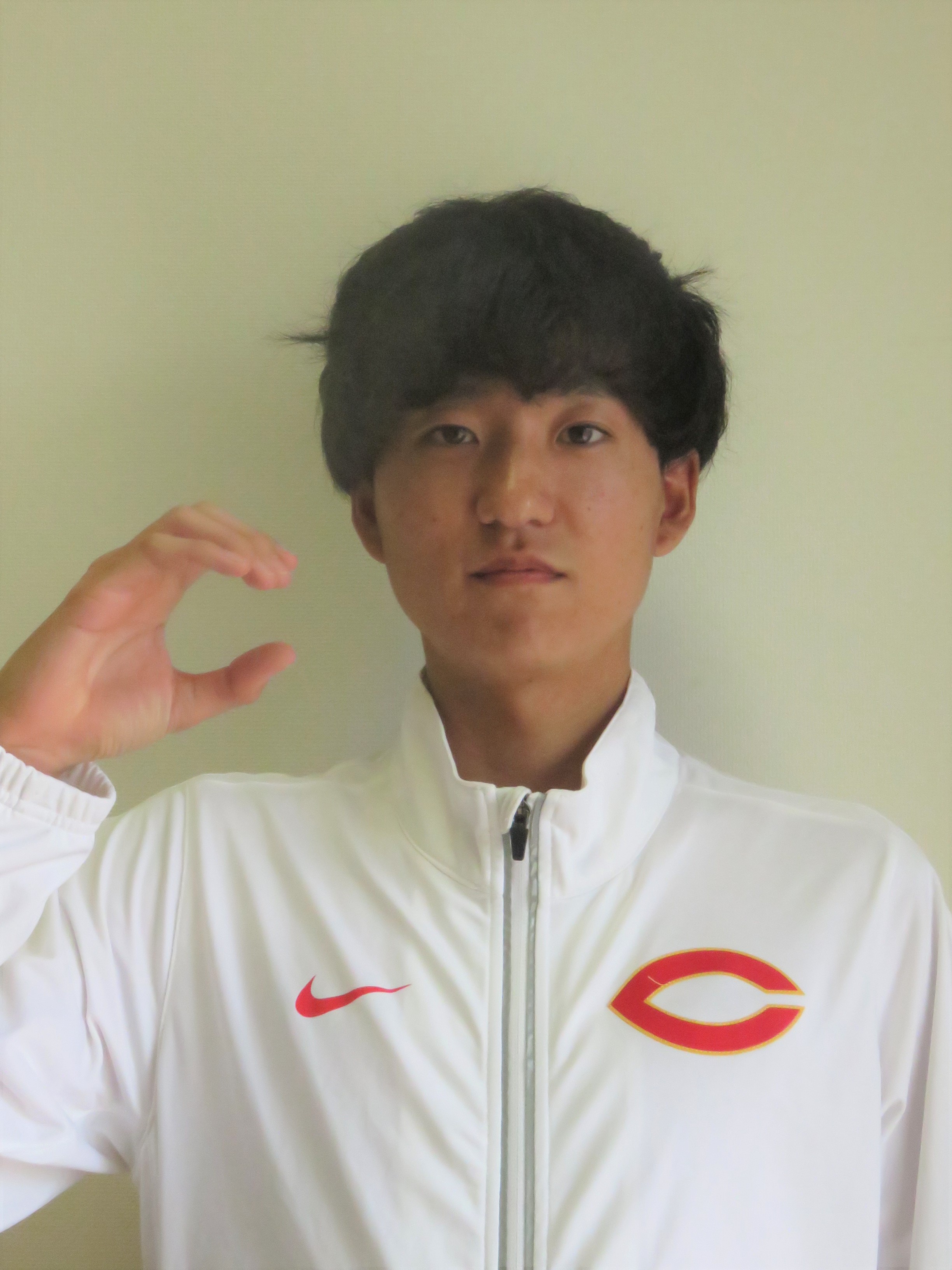 三須 健乃介
