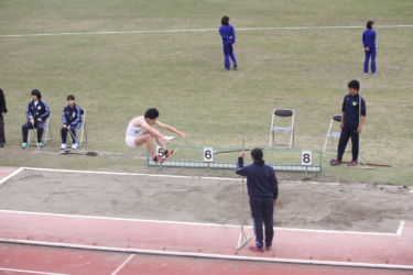 AAE4B060-FC38-41A4-8DC7-4634F9508A8A